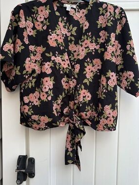 Amuse Society Black Floral Tie-Front Blouse with Pink Roses